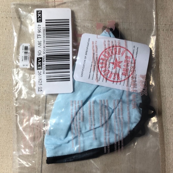 ALMOST GONE! VS PINK SEAMLESS REUSABLE MASK - Picture 6 of 8